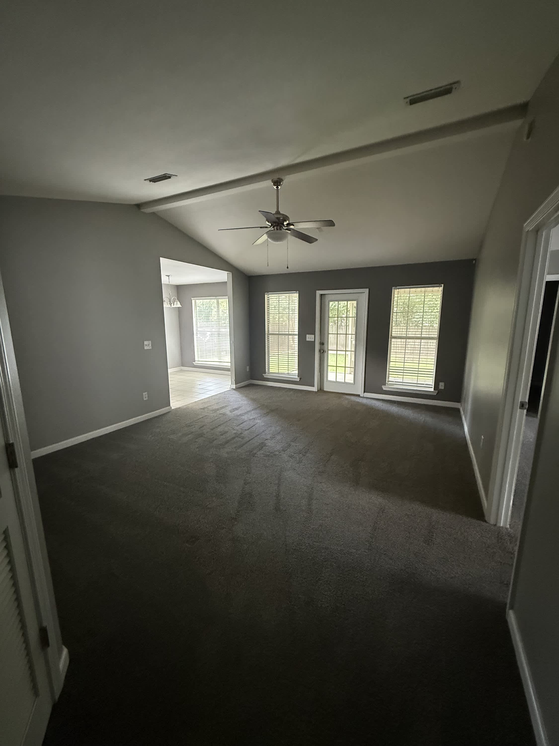 200 Melrose Ln – photo 3
