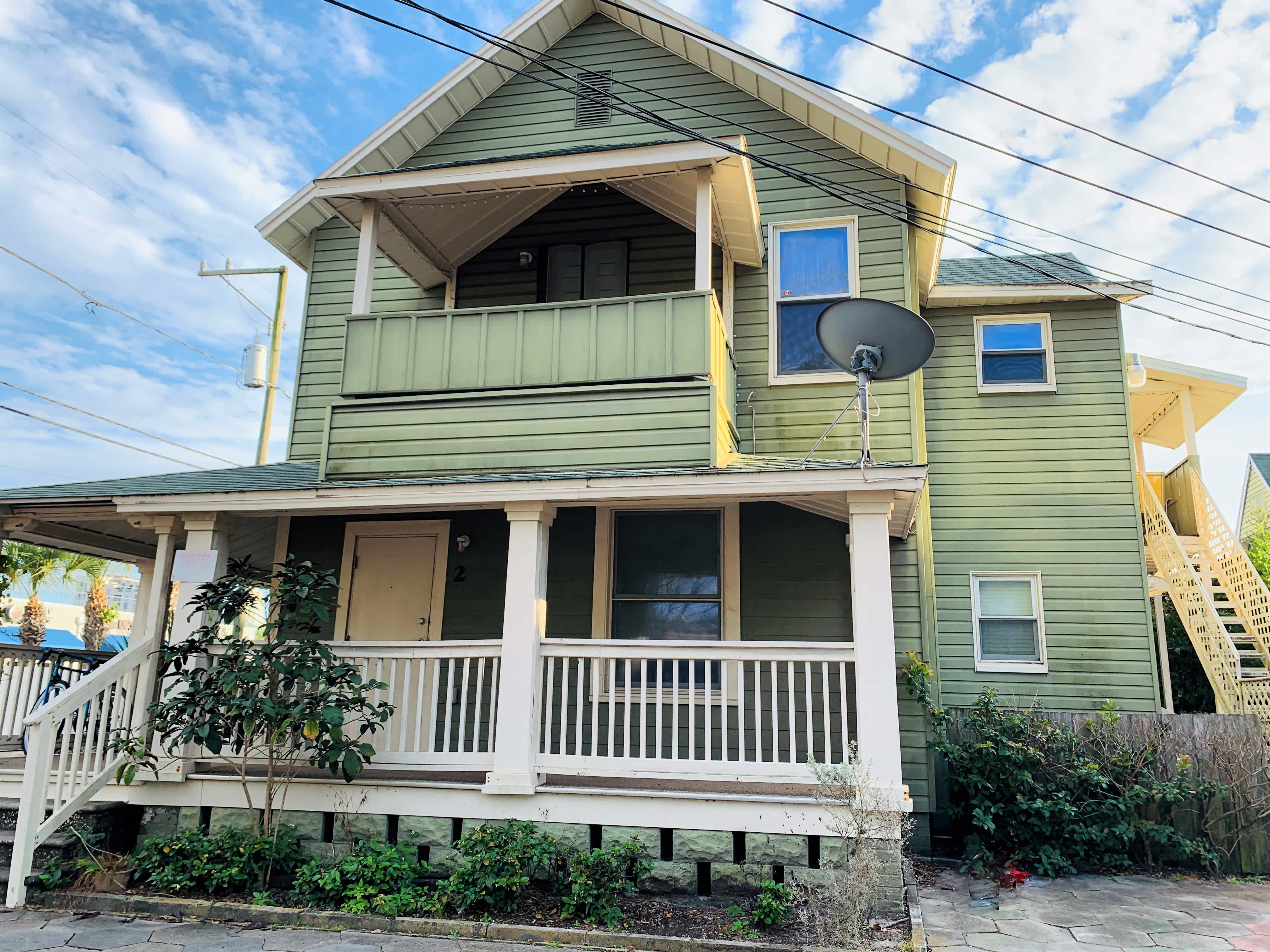 432 8th Ave N # 2 – photo 1