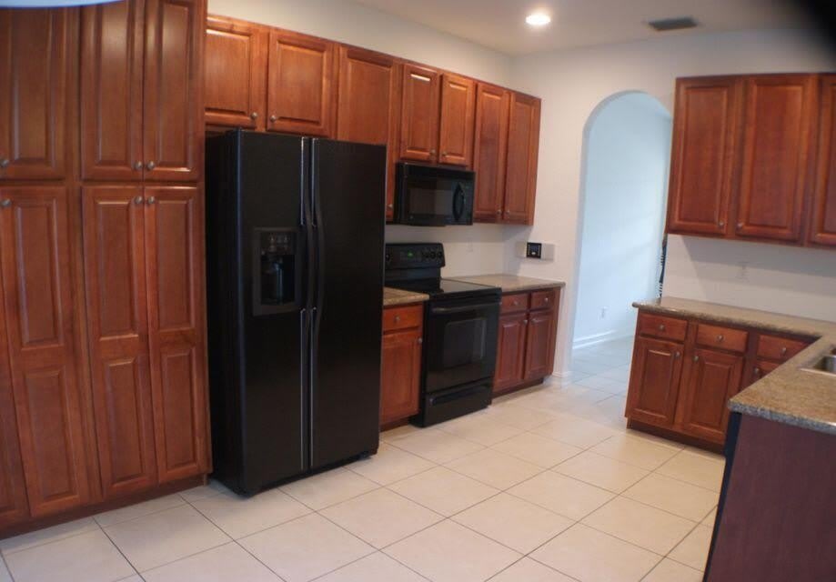 8887 Chestnut Ridge Way – photo 4