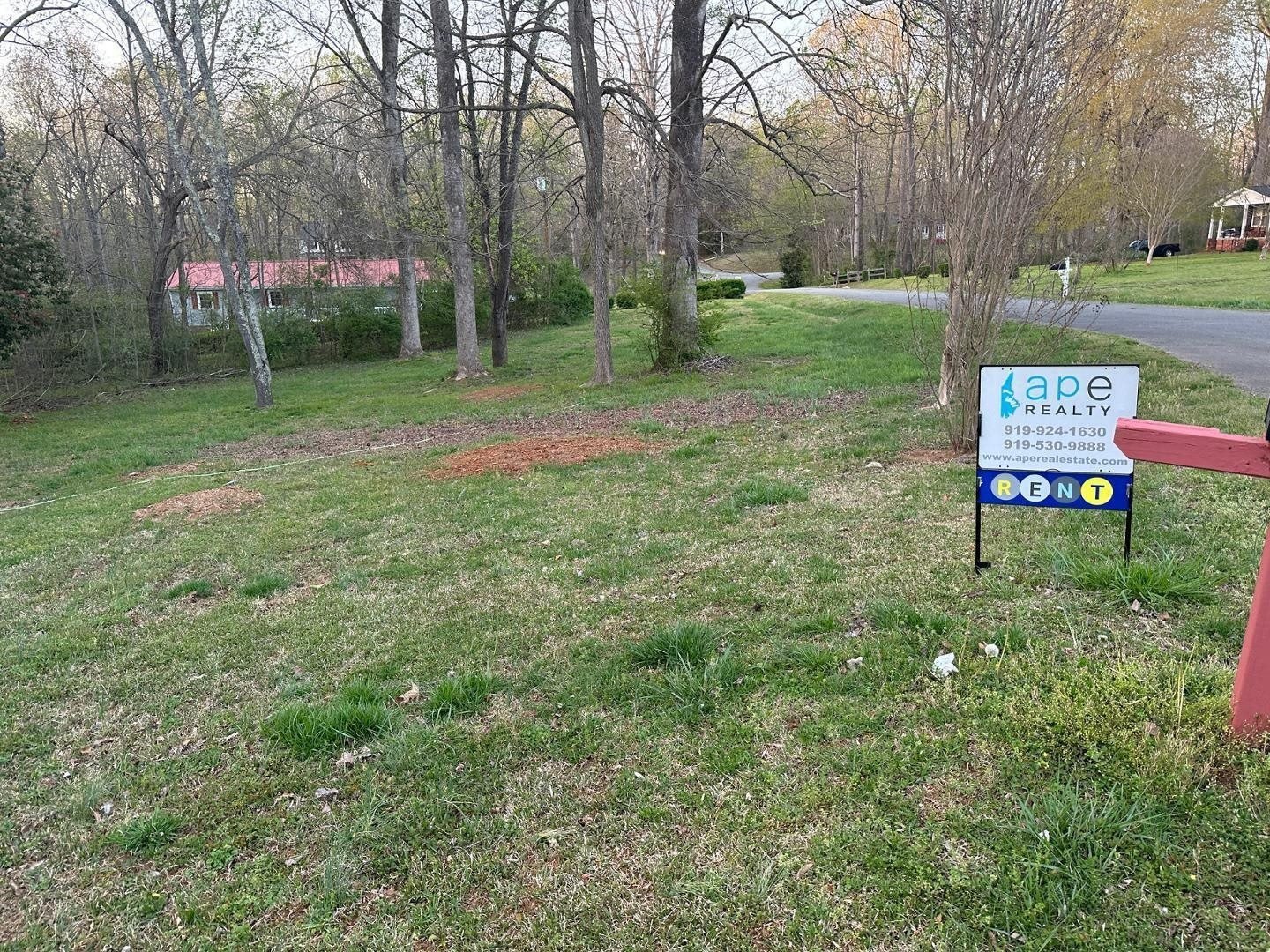 305 Leonard Meadow Road – photo 2