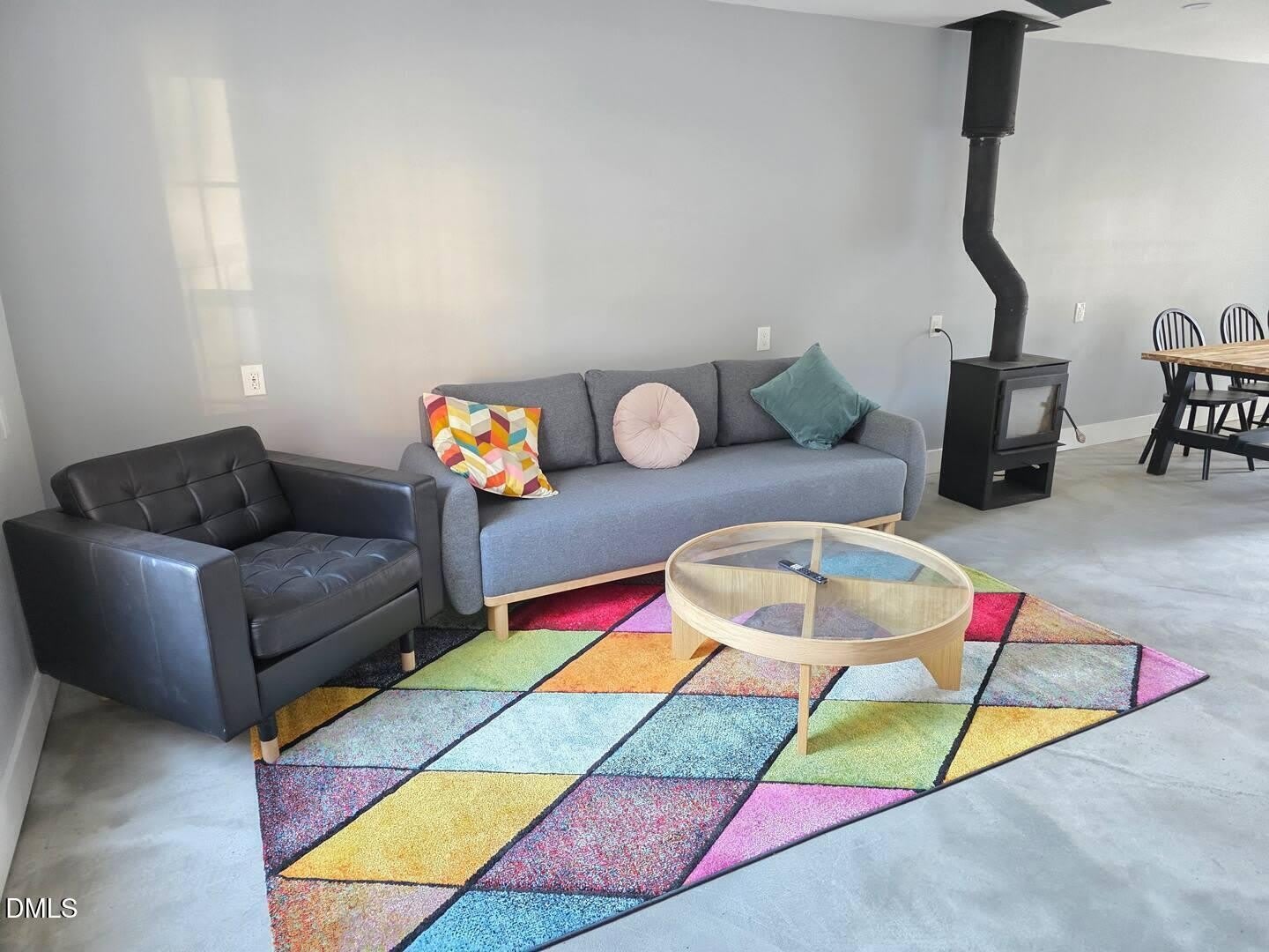 114 Chaucer Court – photo 2