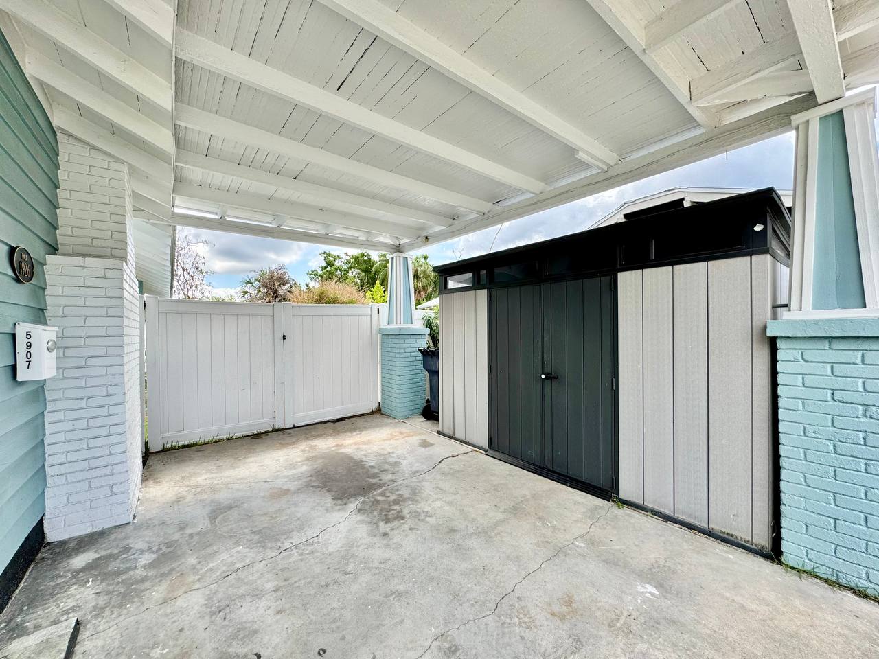 5907 N Ola Ave – photo 3