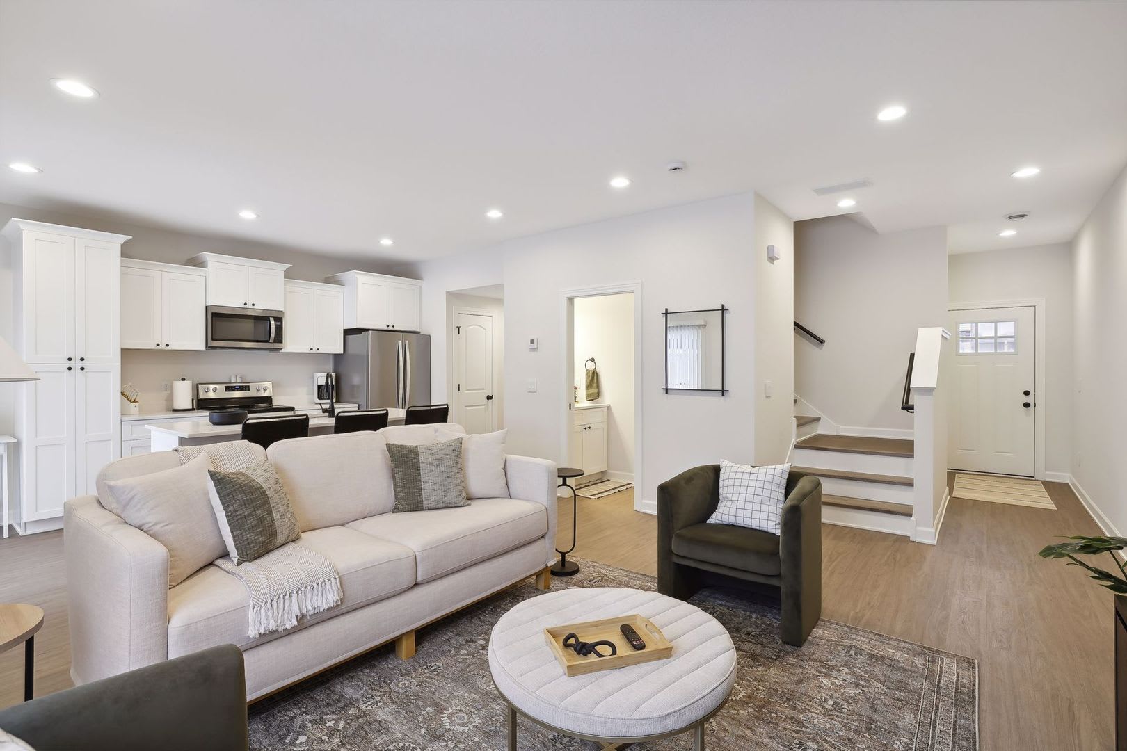 3 Bedroom Townhome – photo 2