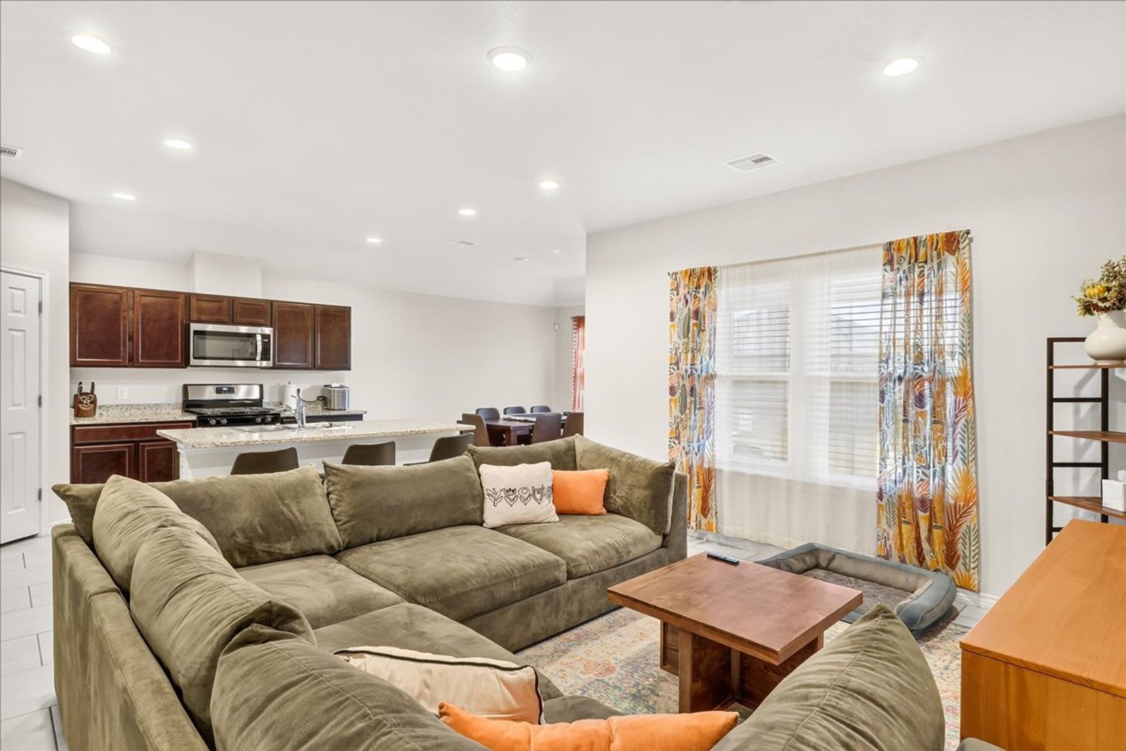 3913 Targaryen Way – photo 5