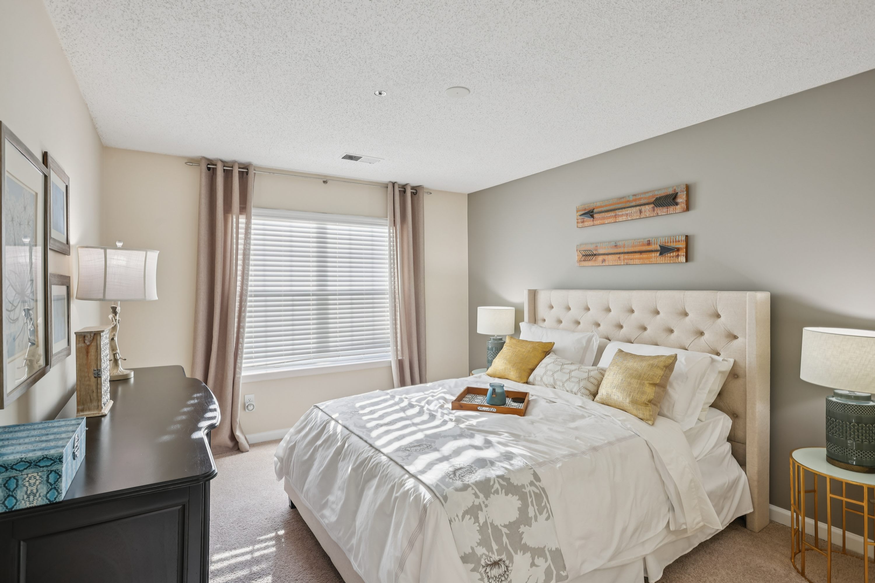 Radbourne Lake Apartments – photo 5
