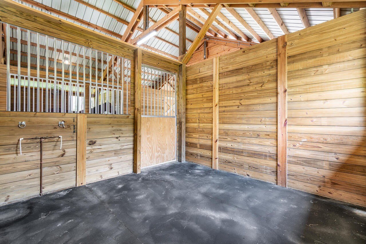 1835 Stallion Drive – photo 5