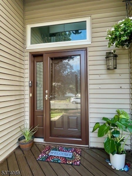 16 Longfield Dr – photo 2