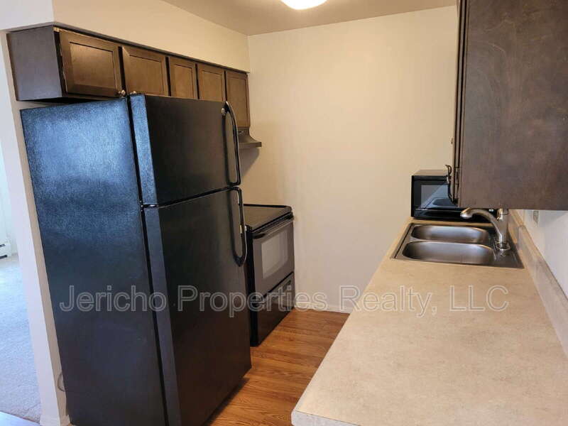 633 Oak Street – photo 3