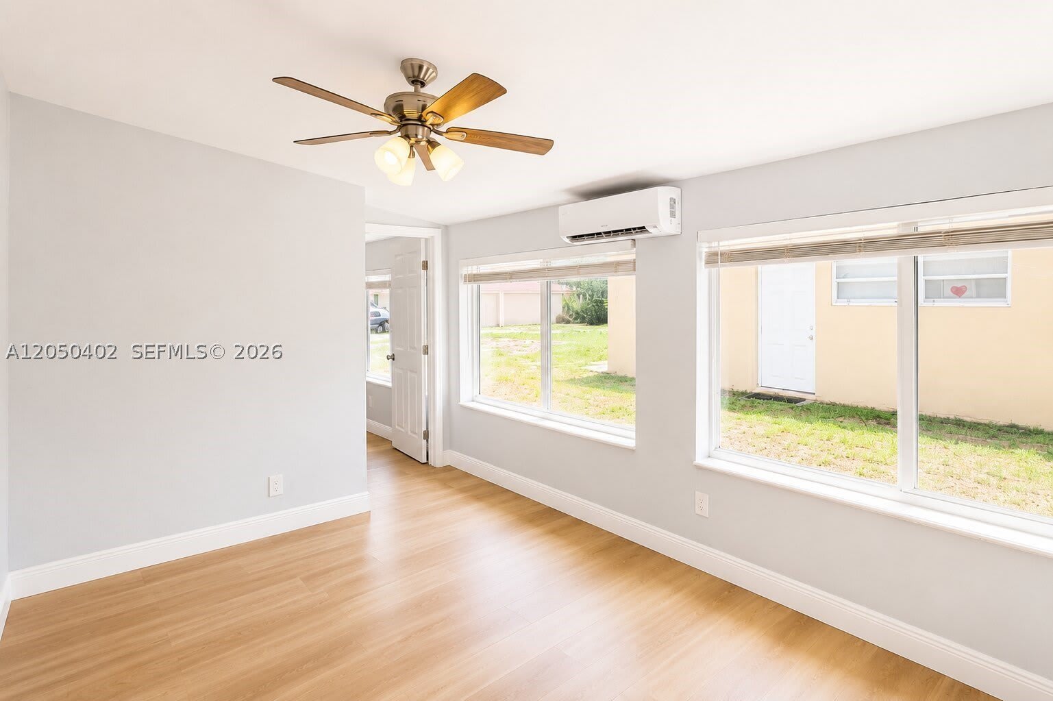 2511 SW 3rd St – photo 2