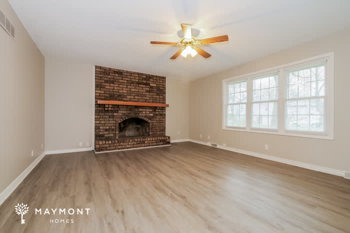 404 East 11th Street – photo 4