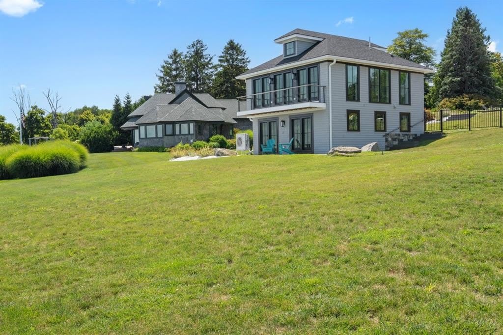 1058 East Shore Road – photo 3