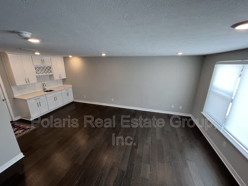 11585 Fullham St – photo 3