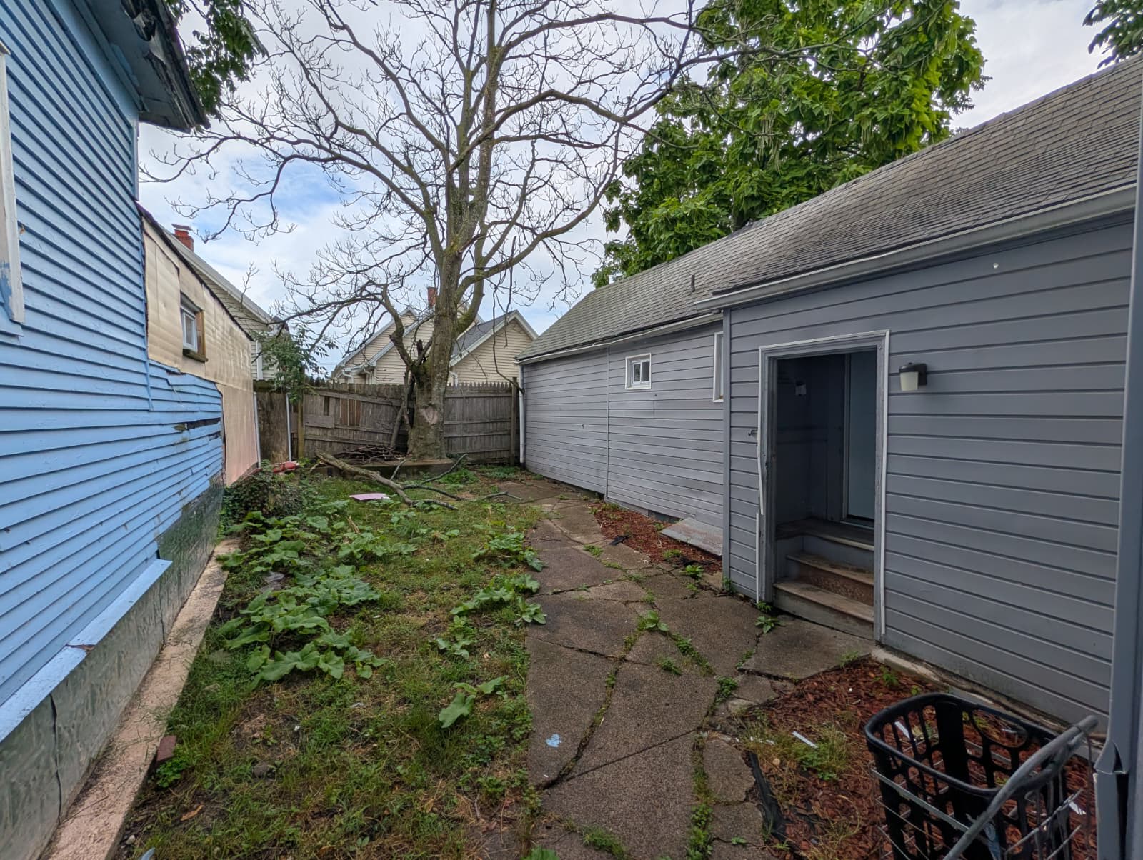 60 Warren Avenue 2 – photo 2