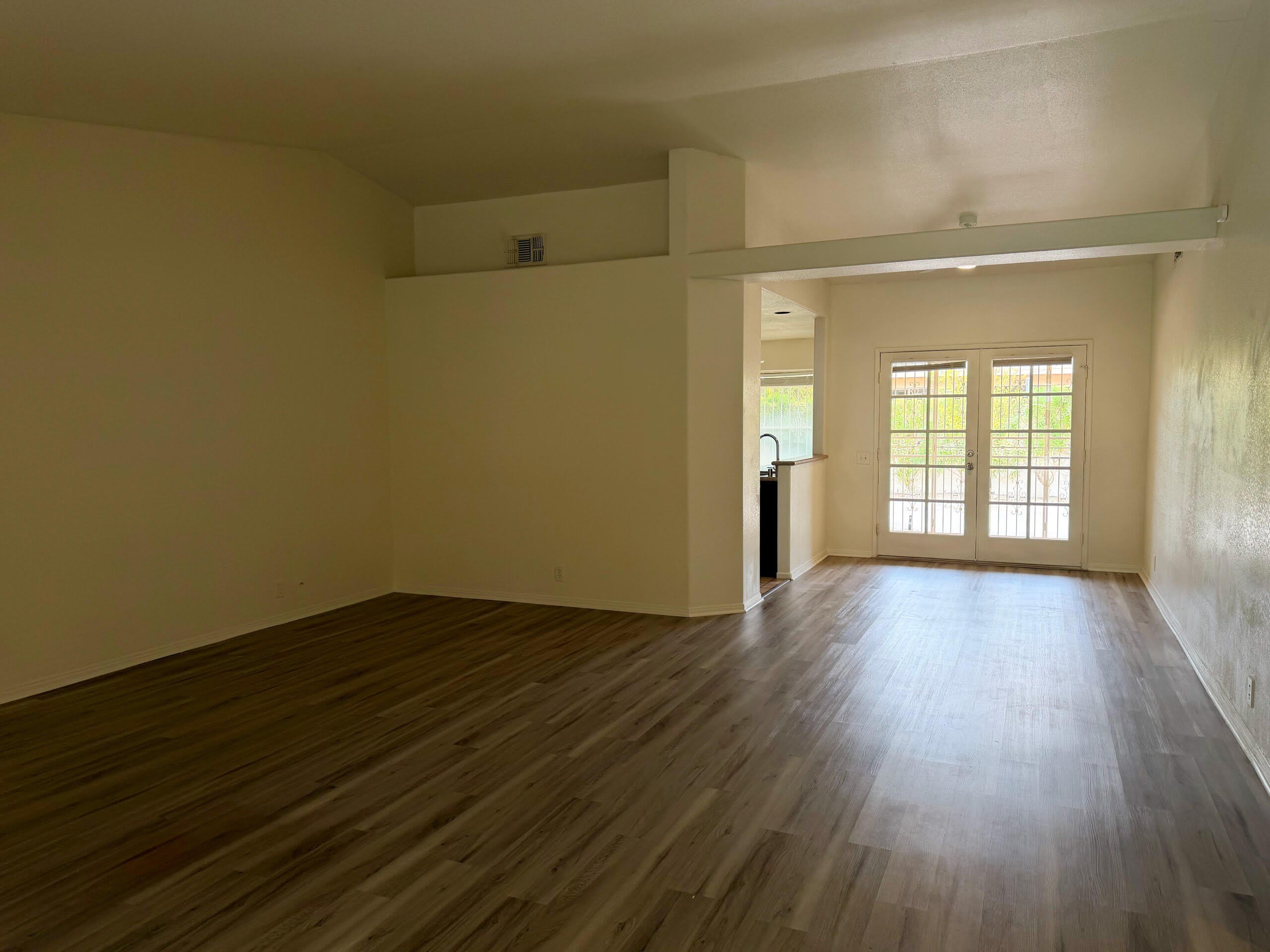 52310 Avenida Madero – photo 4