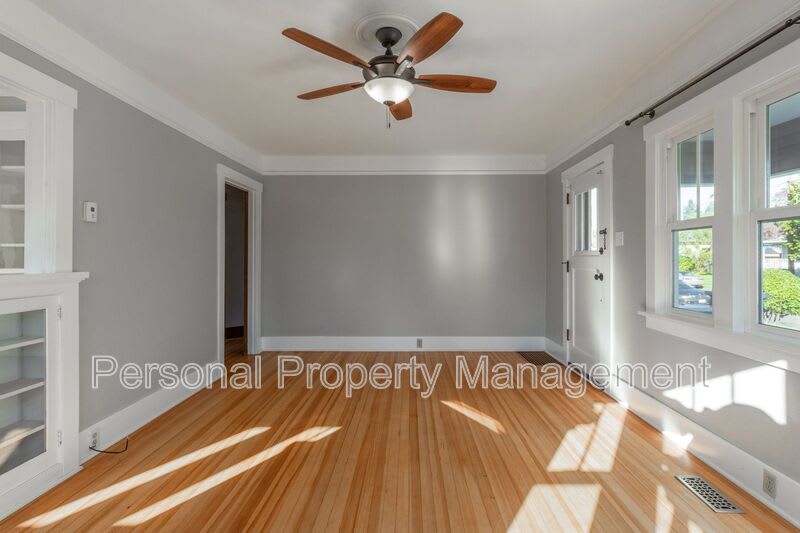 3100 H St – photo 4