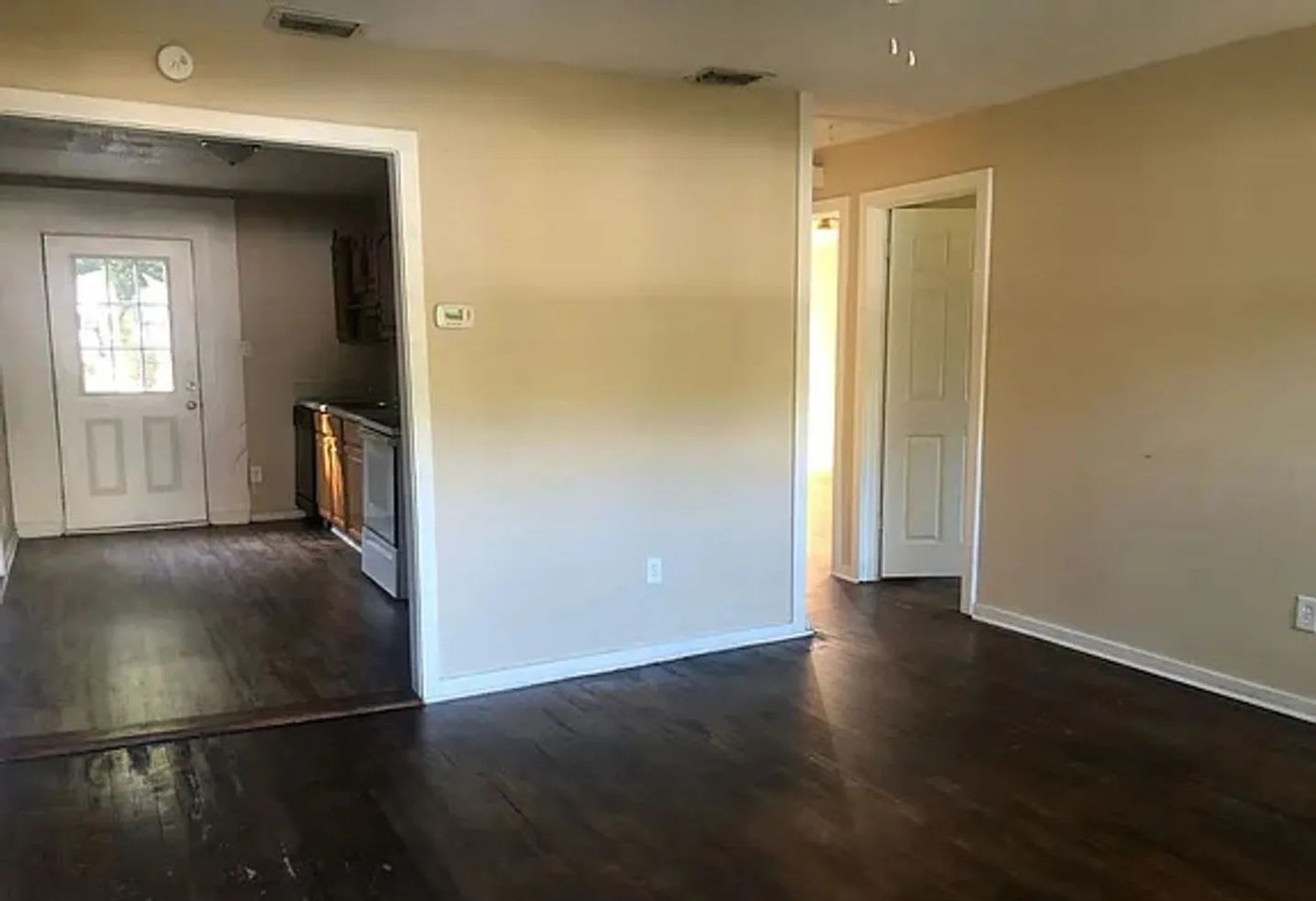 Charming 3BR House in Mobile – photo 3