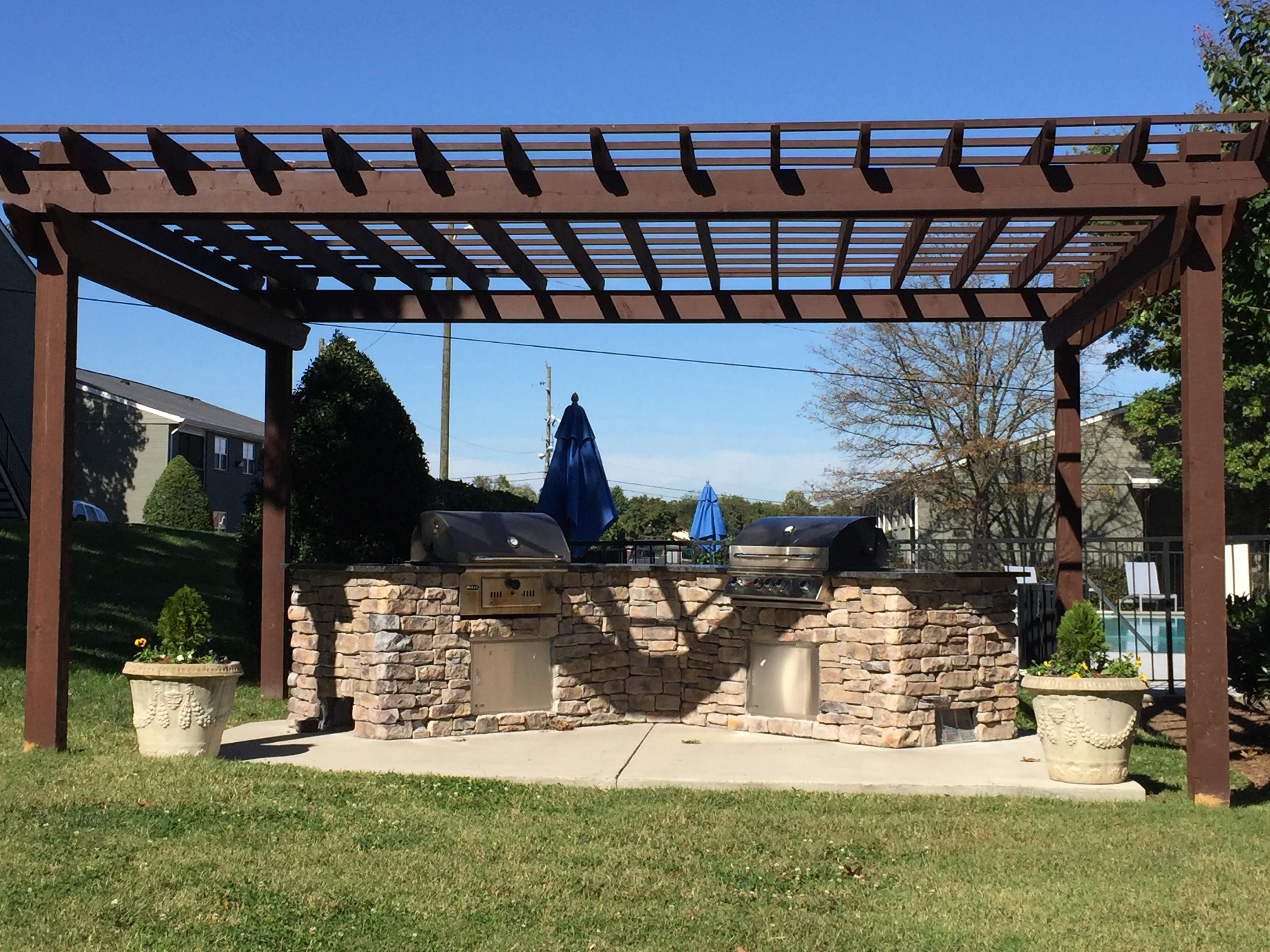 Hickory Chase Apartments – photo 2