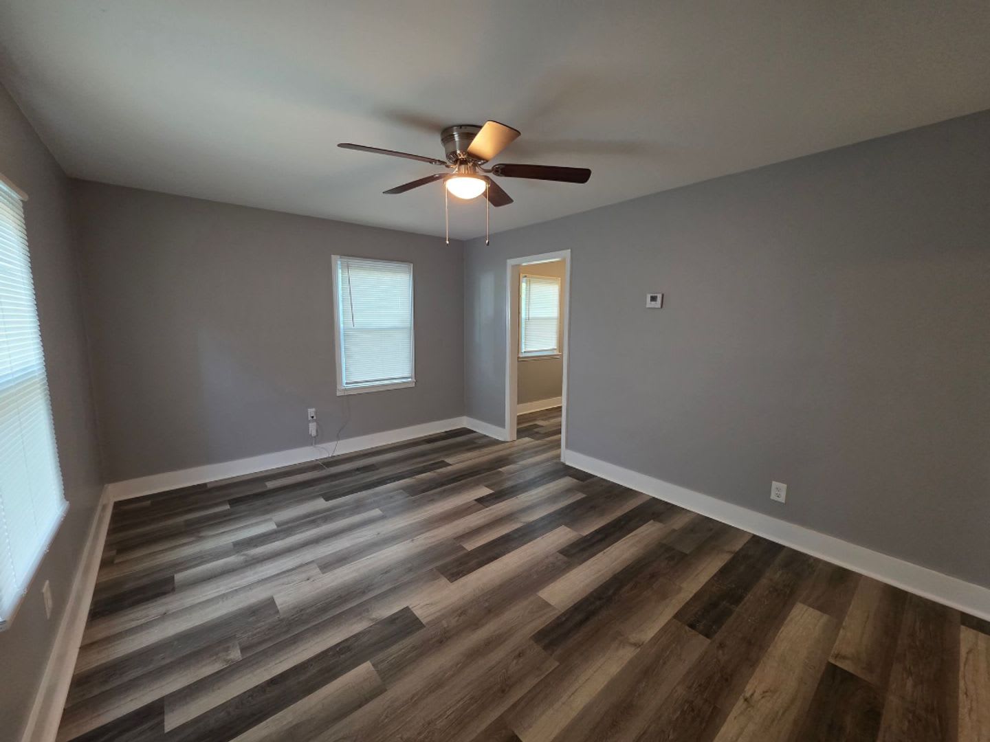 Single-Level 3 Bedroom, 2 Bath Home in Kansas City – photo 2
