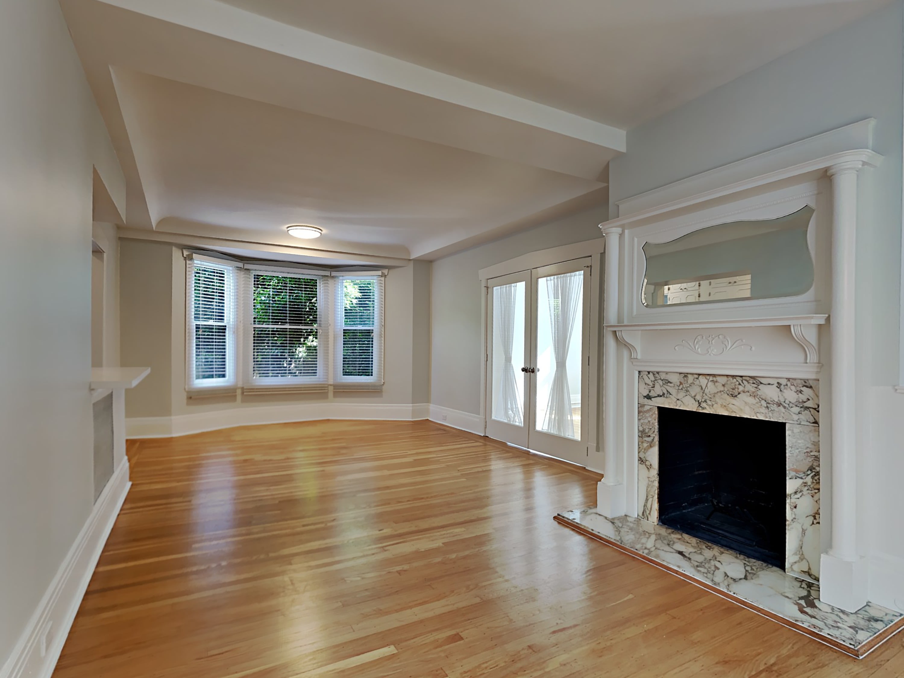 704 Bush St. – photo 2