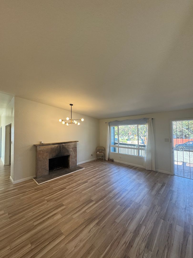 Move-in ready 4-bedroom, 2-bathroom house – photo 3
