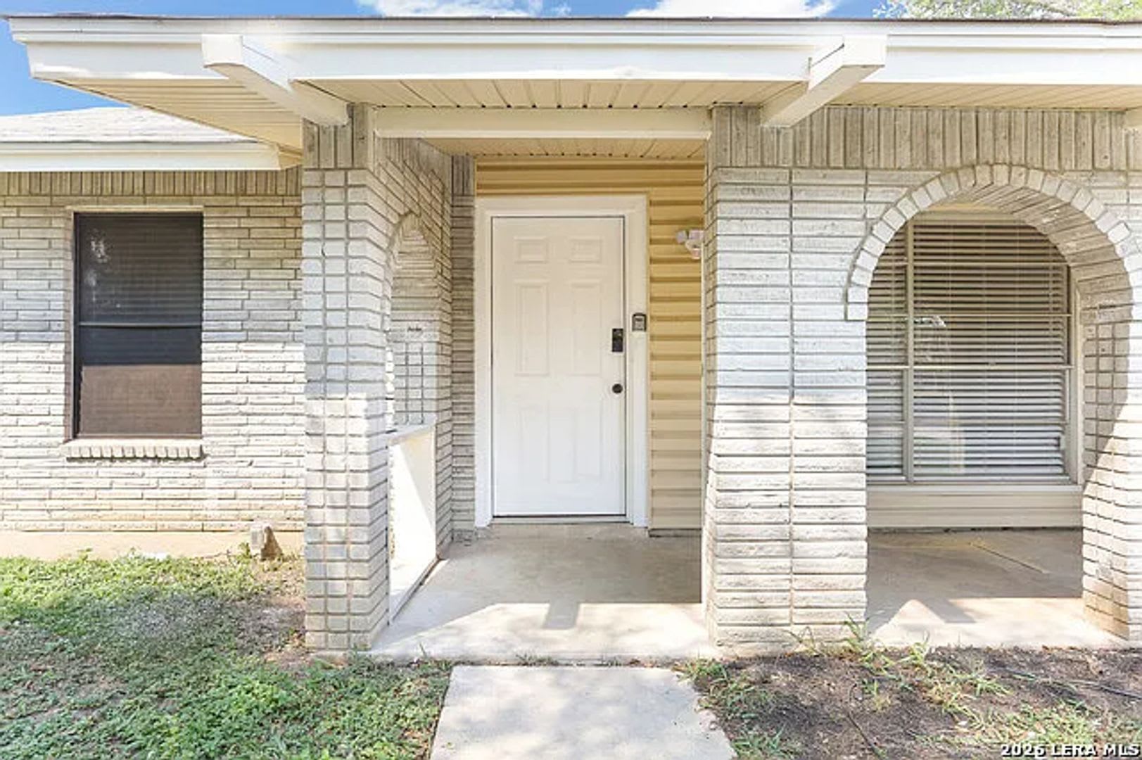 Upgraded 3-Bedroom Home in Southeast San Antonio – photo 2