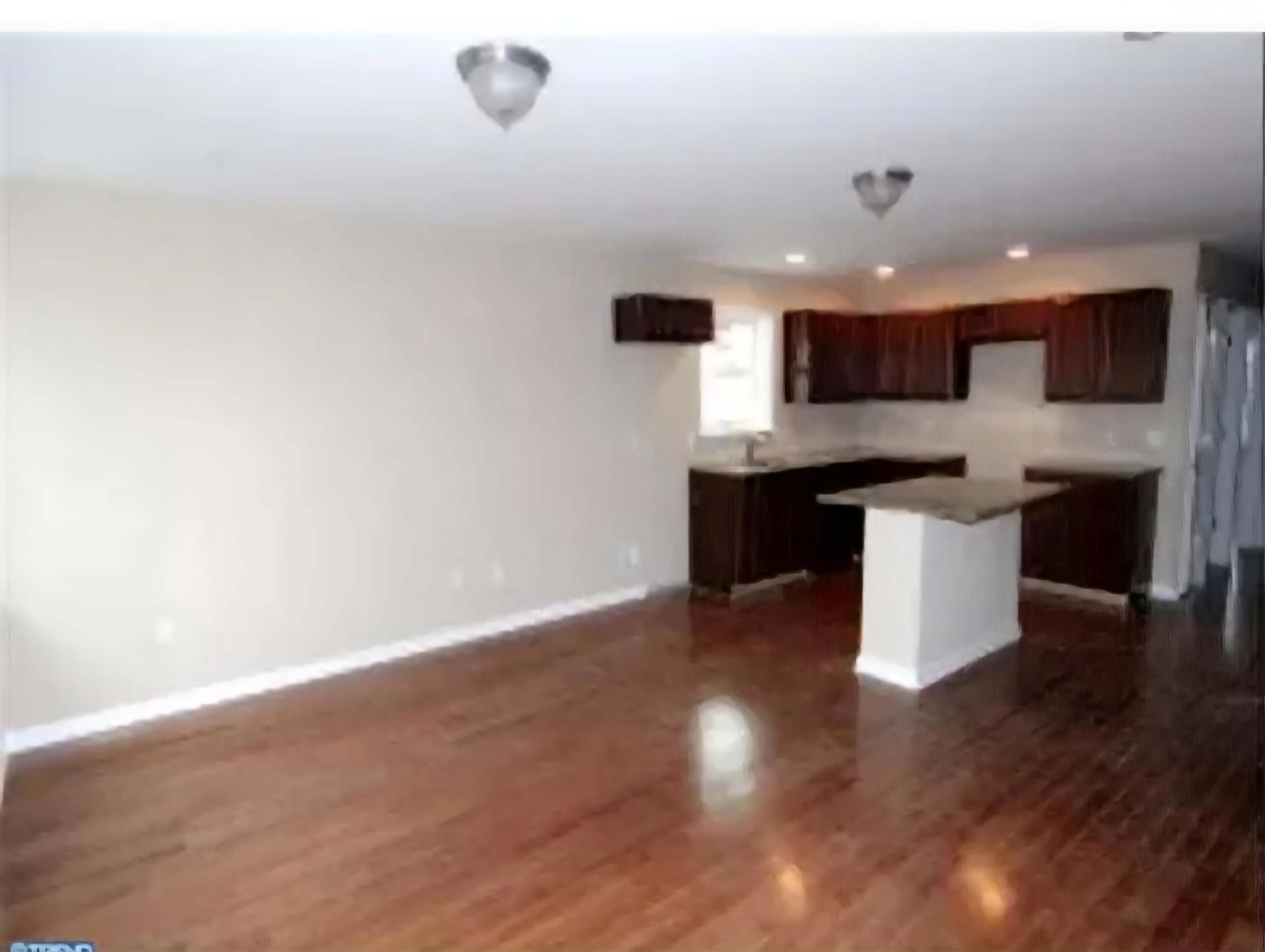 2040-42 Haines Street – photo 2