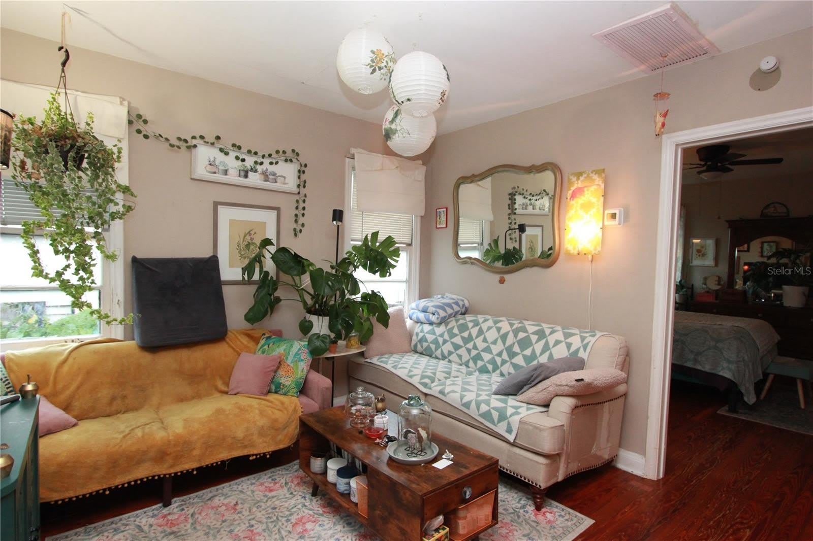 419 E GORE Street – photo 4