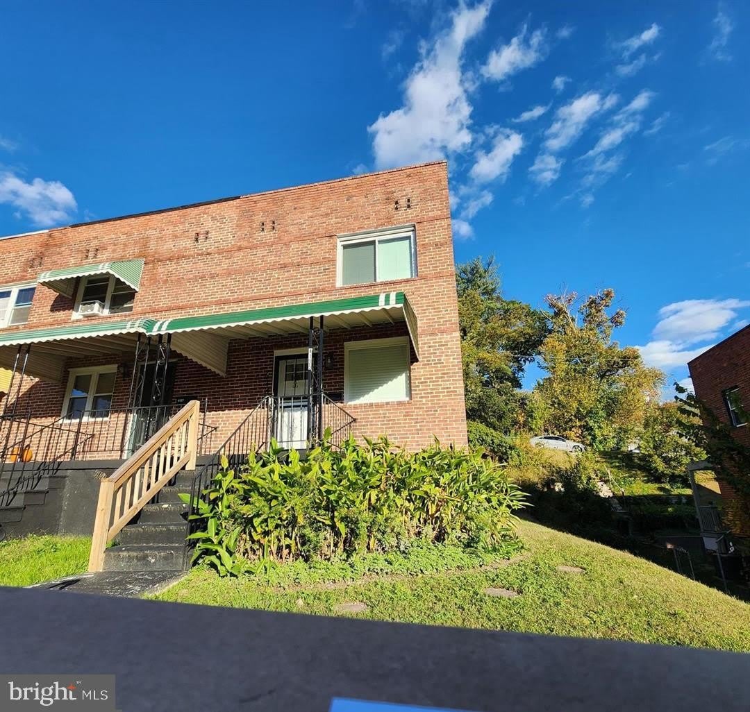 4135 The Alameda – photo 1