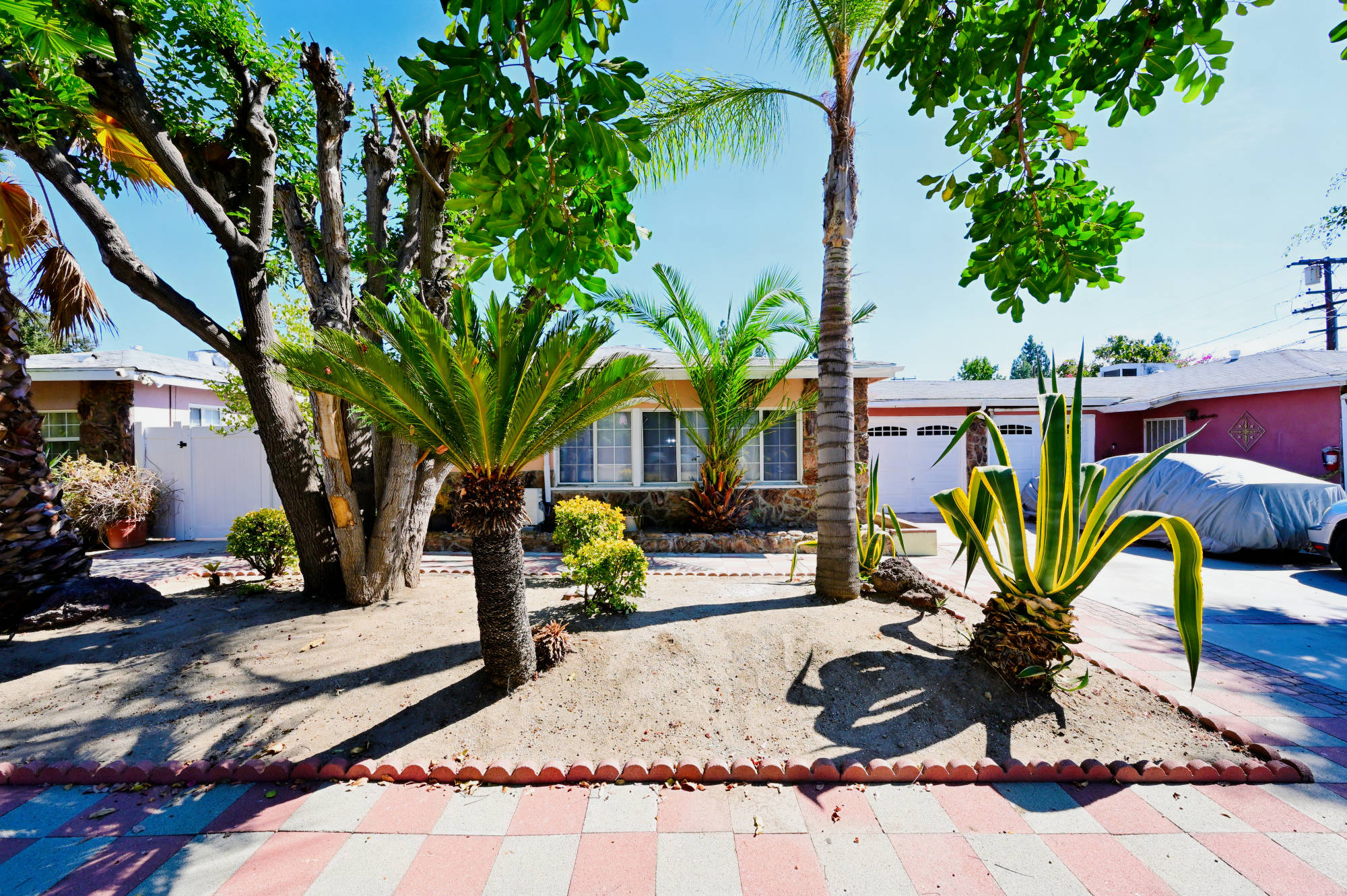 324 E Olive Ave – photo 3