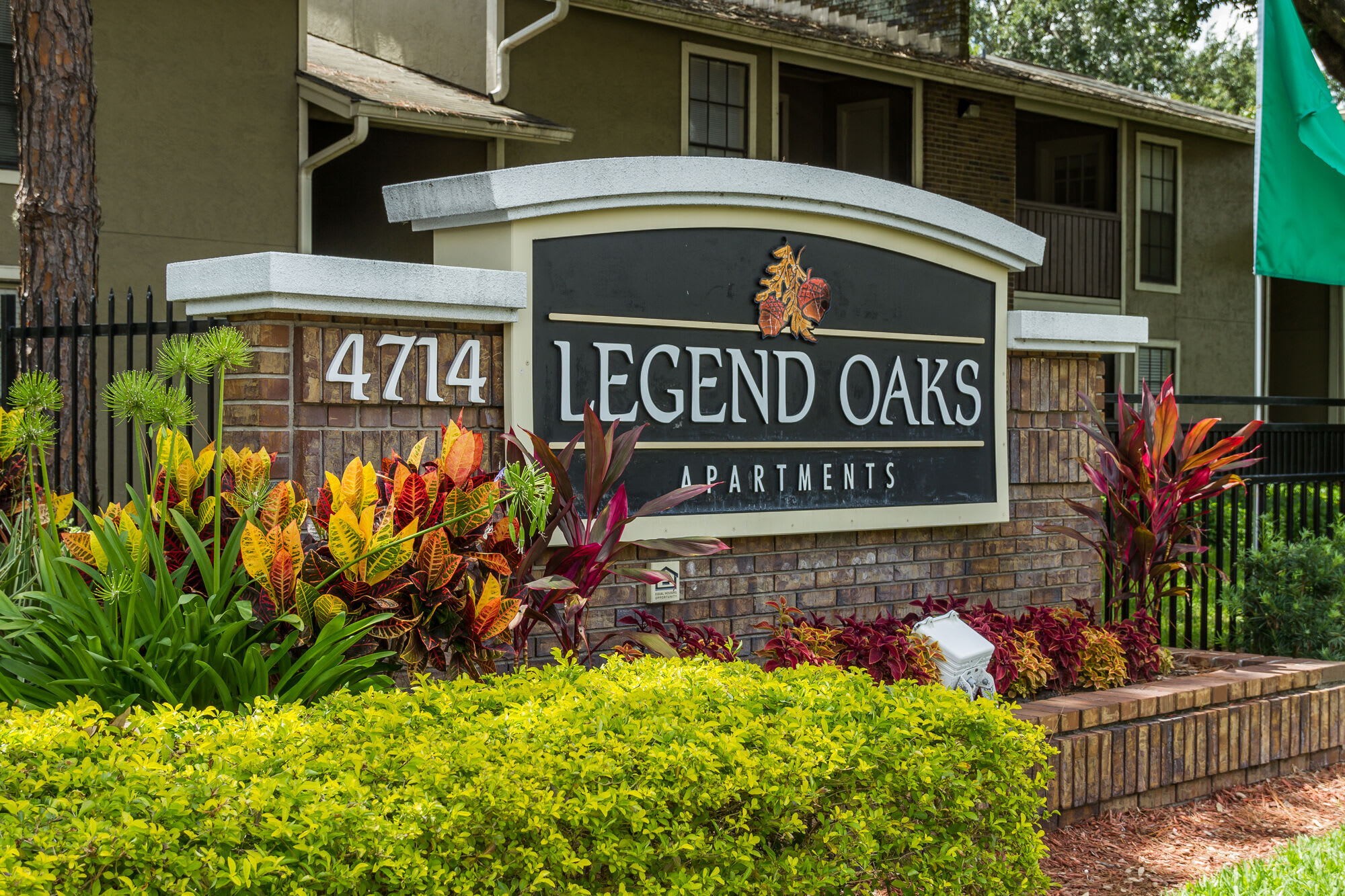 Legend Oaks – photo 1