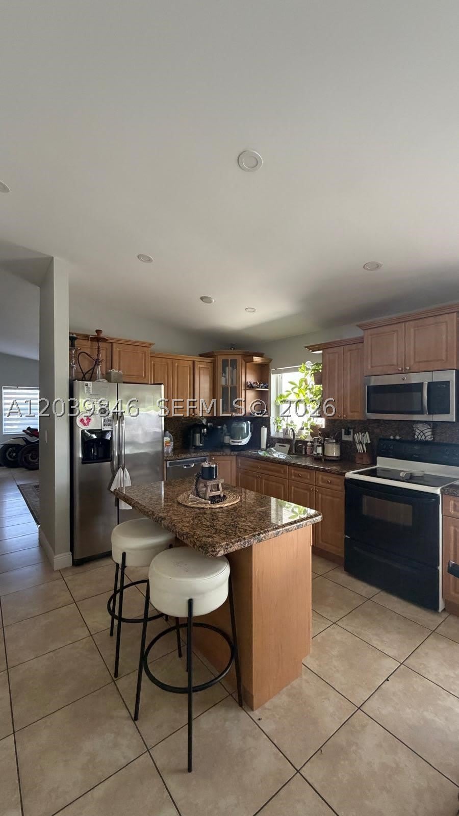 8121 SW 136th Pl – photo 5
