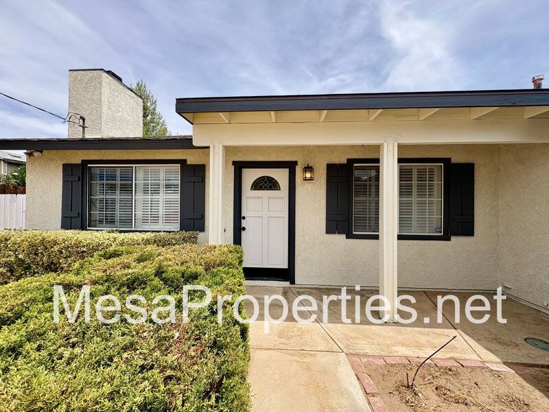 7891 Corona Ave. – photo 4