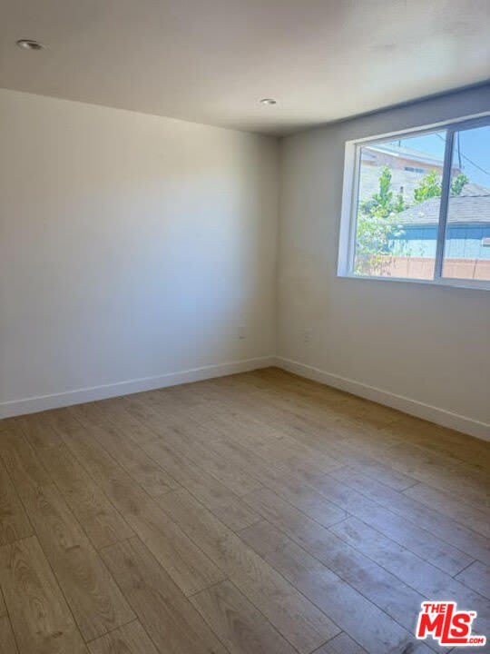 1243 1 2 W 41St Pl – photo 5