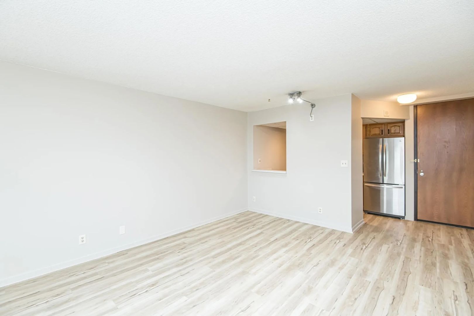 Condo for Rent – photo 5