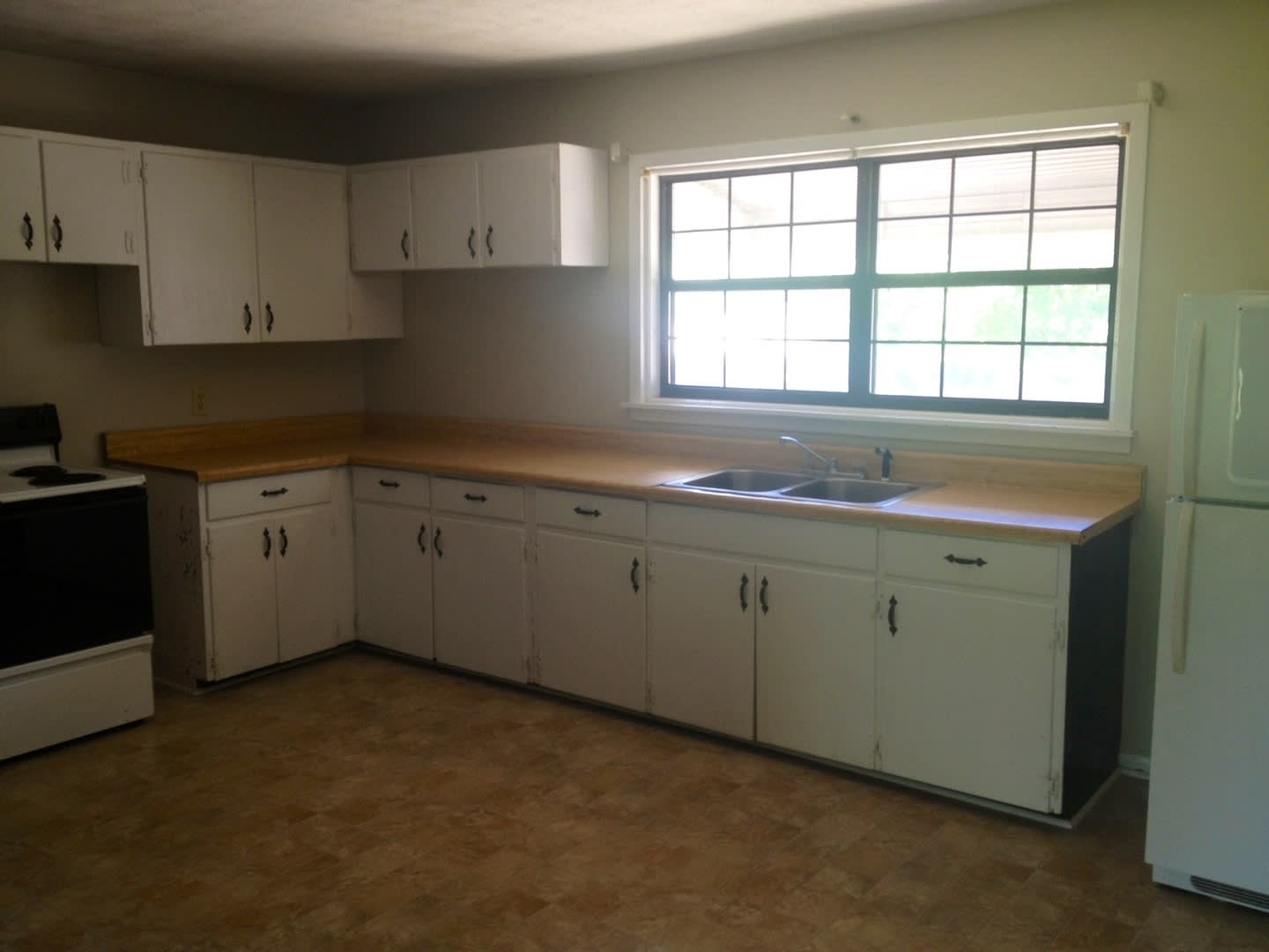 1223 Church Avenue – photo 2