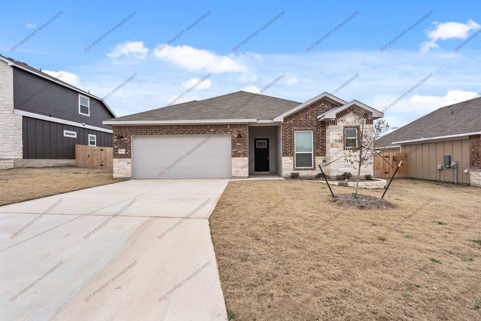 Remarkable 4BED-3BATH – photo 1