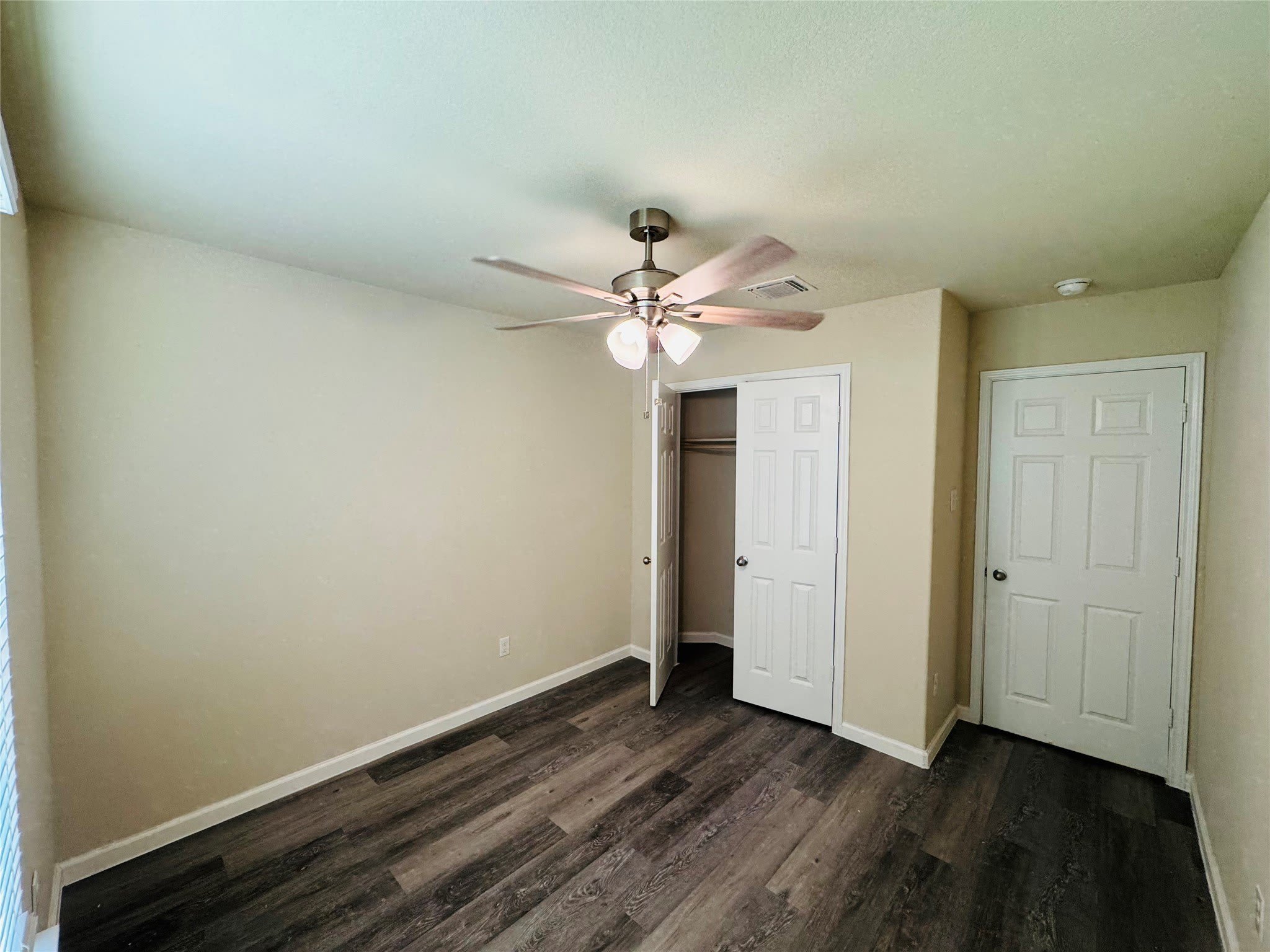 3020 Skinner Drive – photo 3