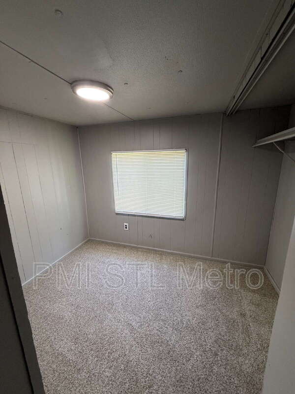 747 Cunningham Ave – photo 4