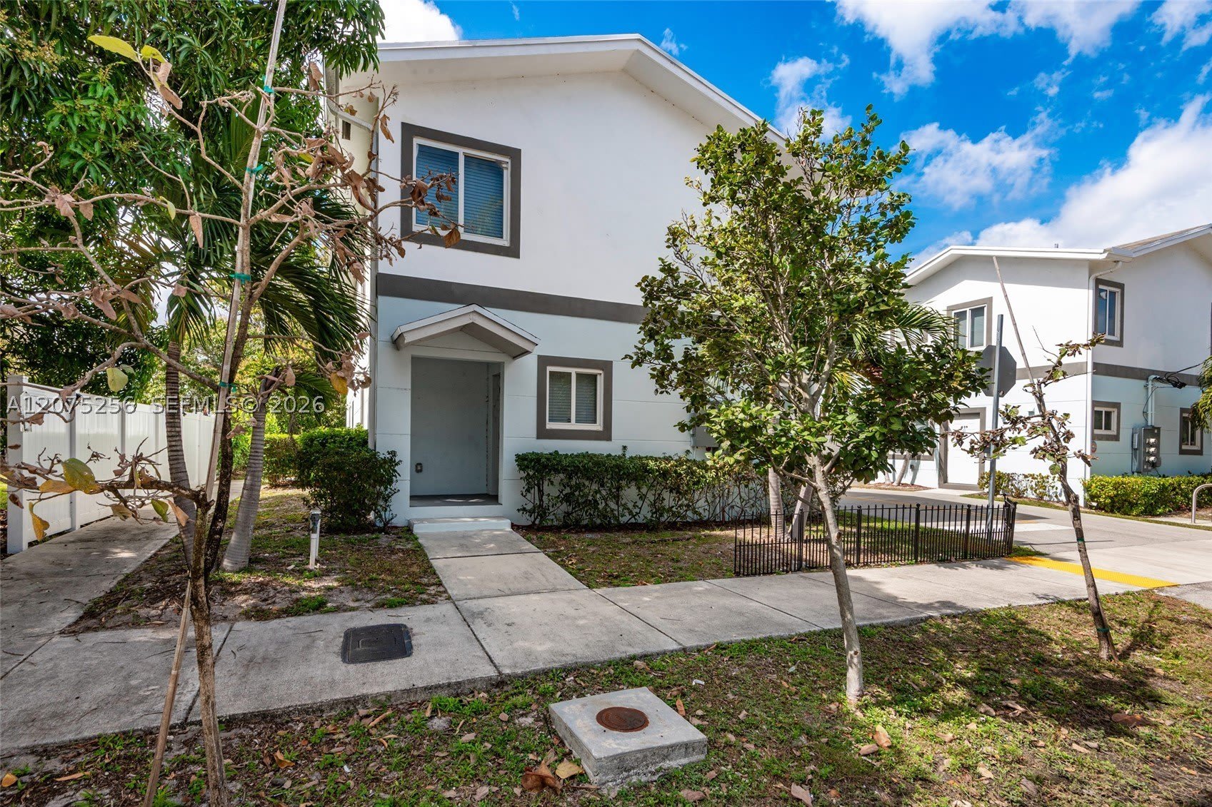 507 NW 8th Ave – photo 1