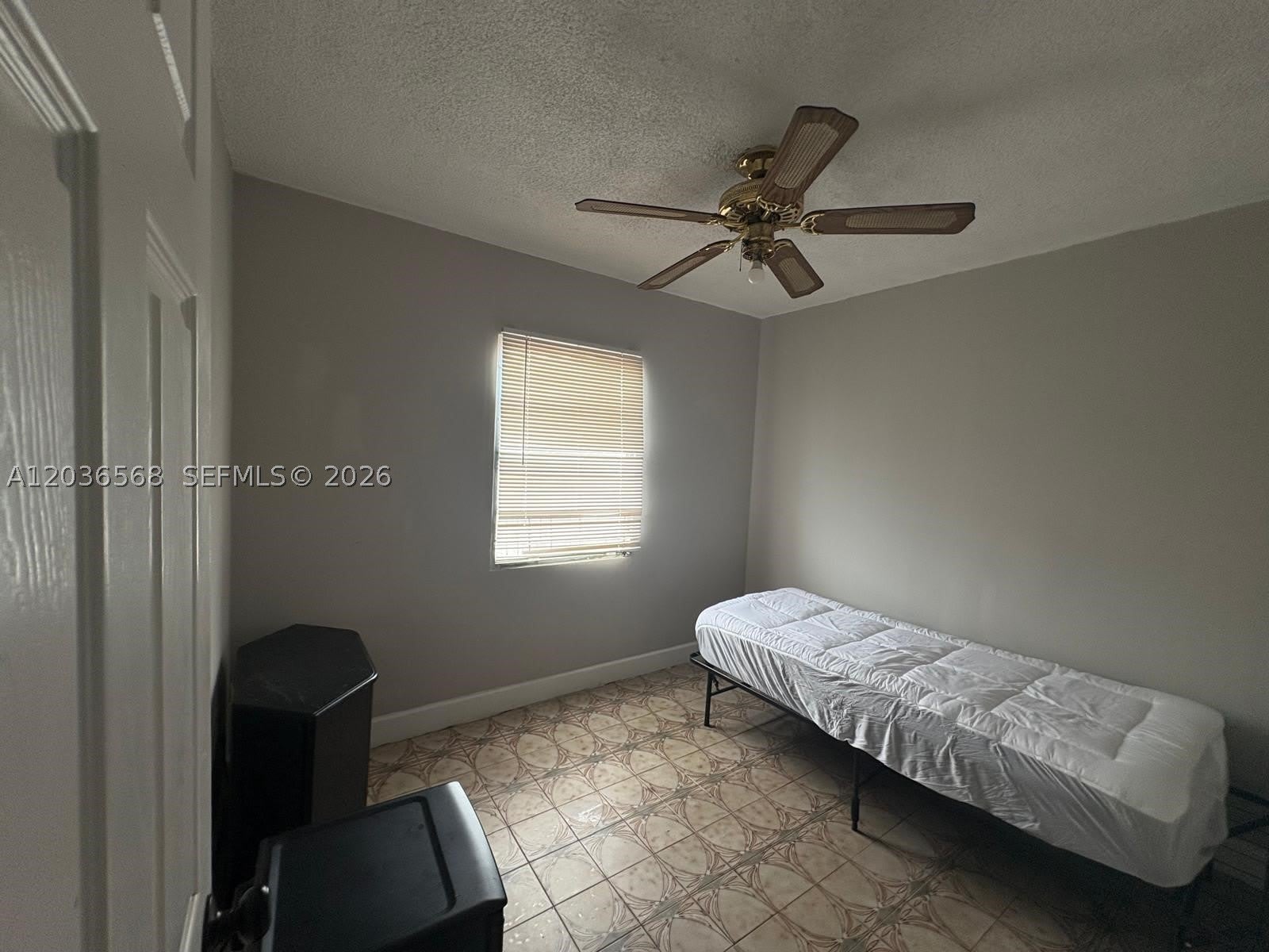 610 NE 4th Pl – photo 2