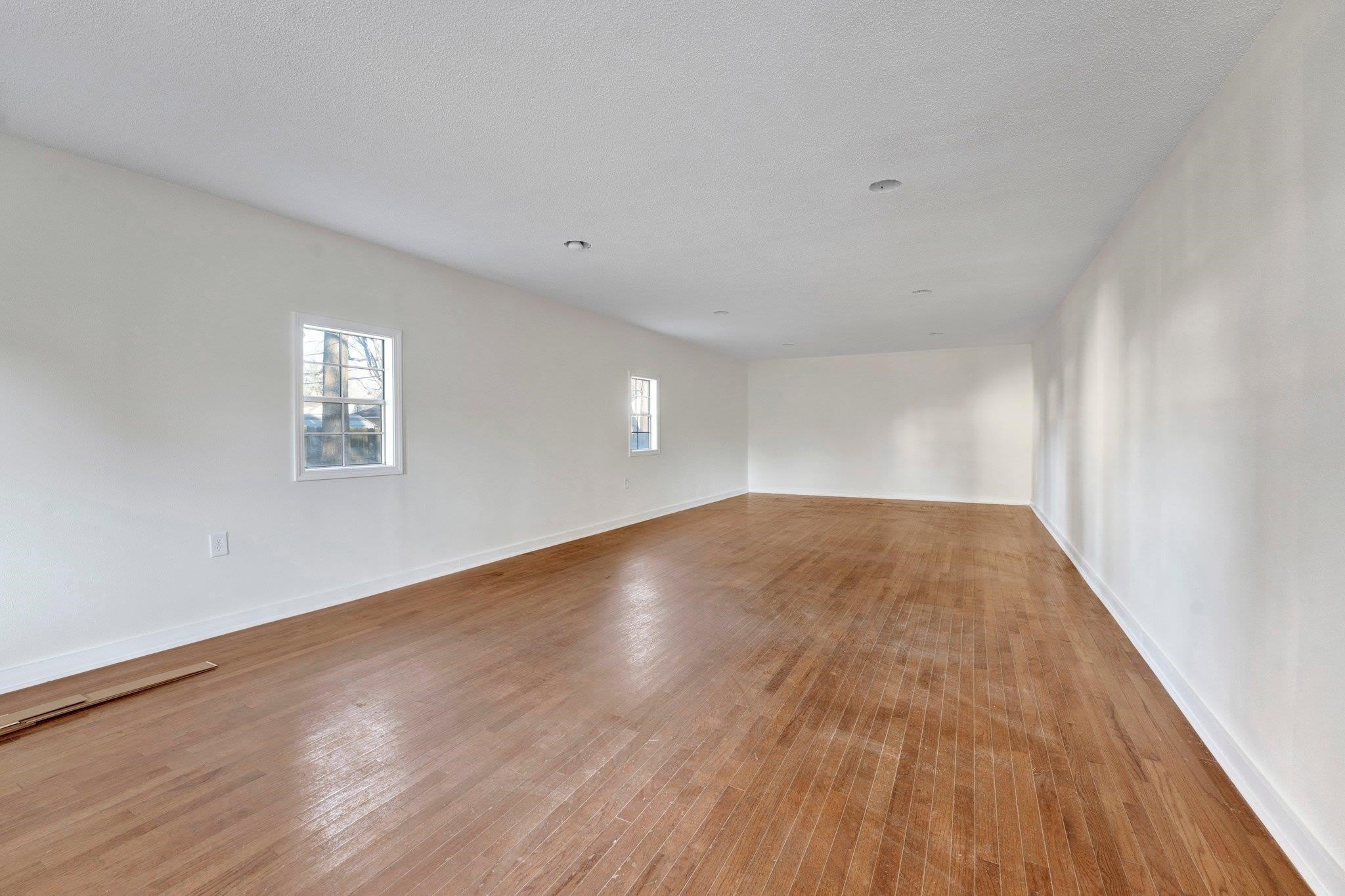 3780 Shirlwood Ave – photo 5