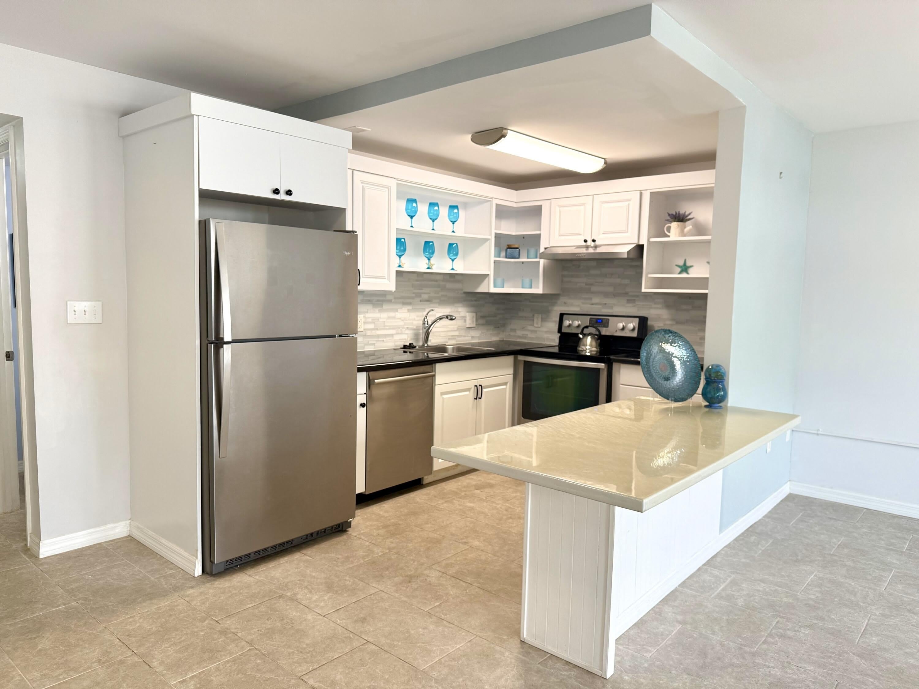 28 Ventnor B Drive – photo 1