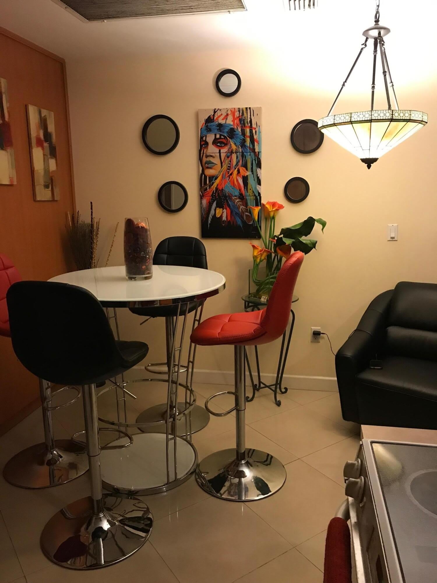 210 SE 9th Street – photo 3
