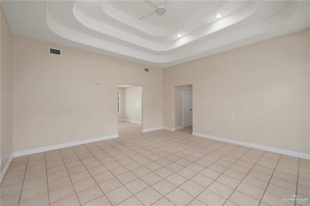 2403 Sunset Lane – photo 3