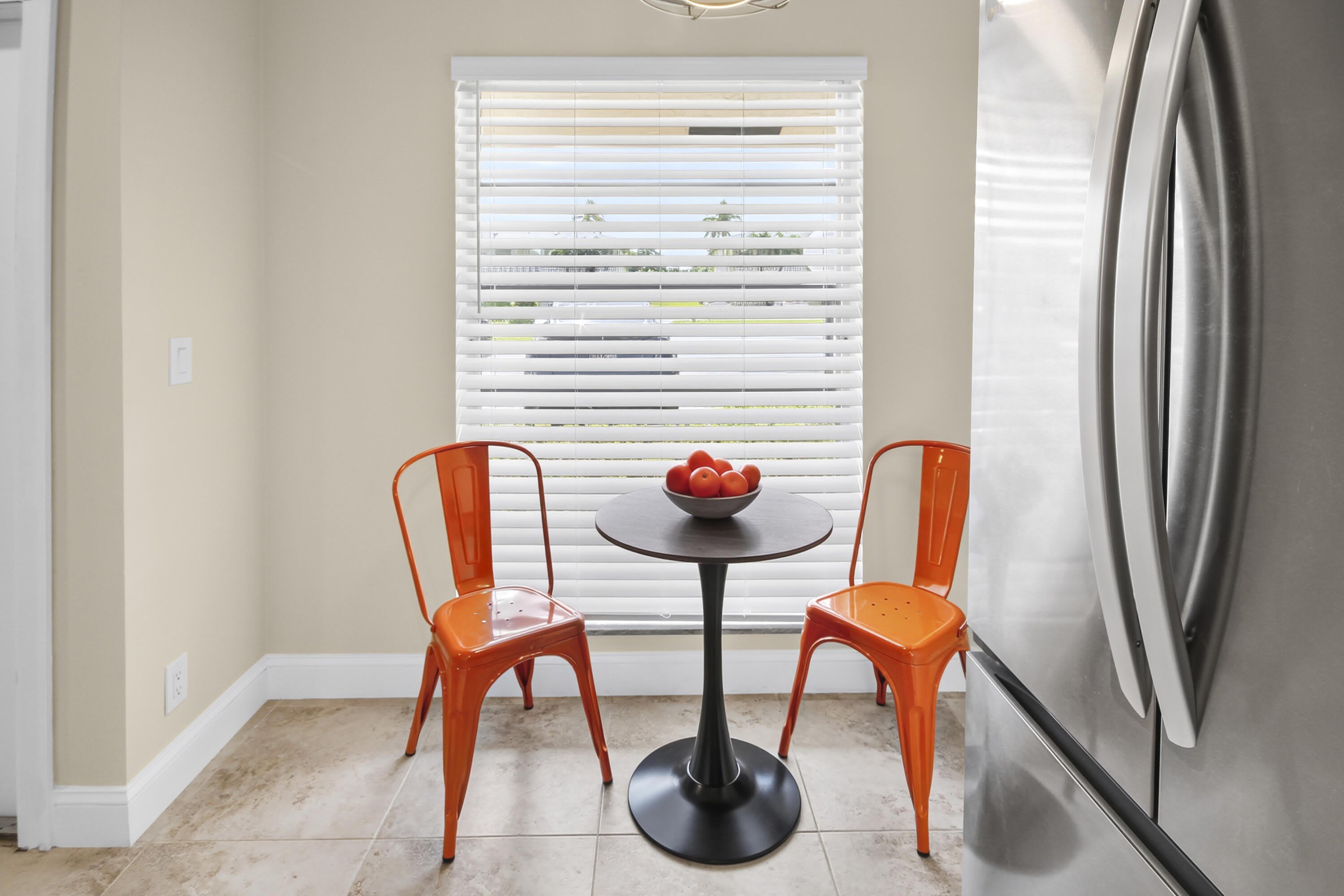 1111 Mahogany Way – photo 2