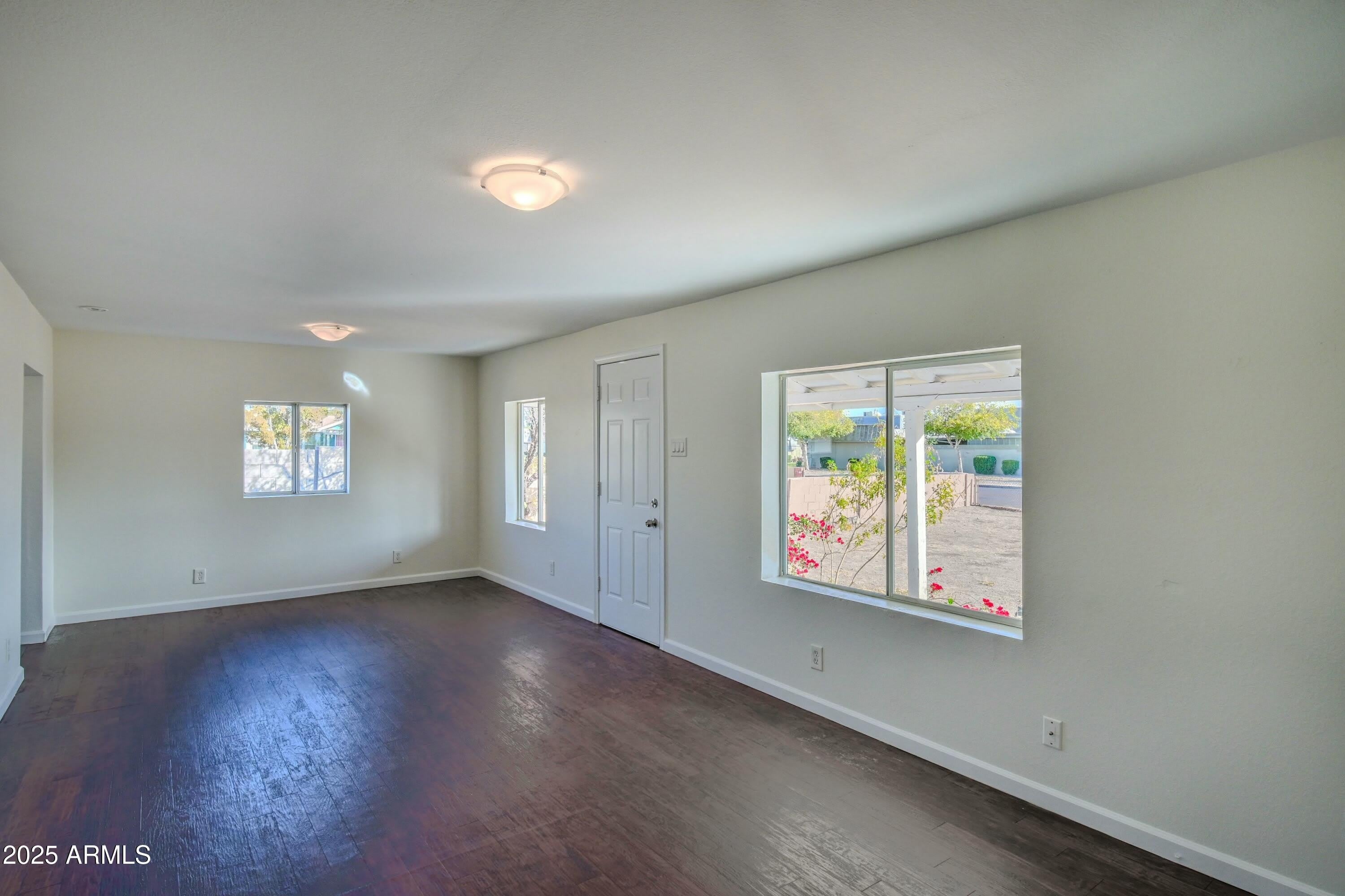 4712 N 21st Avenue – photo 4