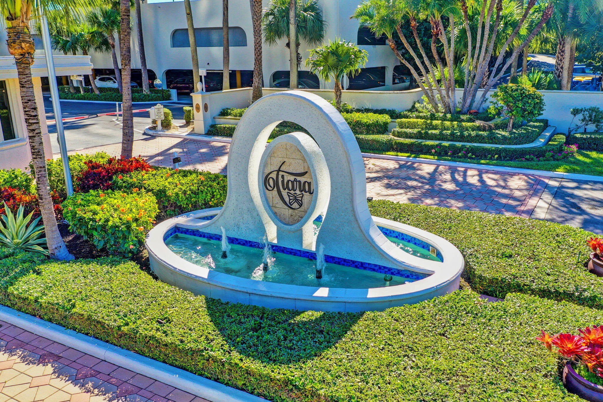 3000 N Ocean Avenue – photo 2