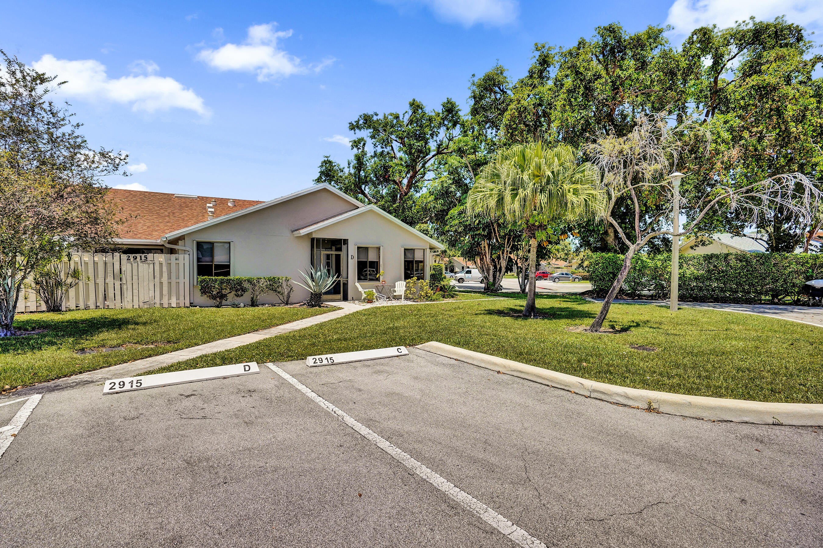2915 NW 12th Street – photo 2