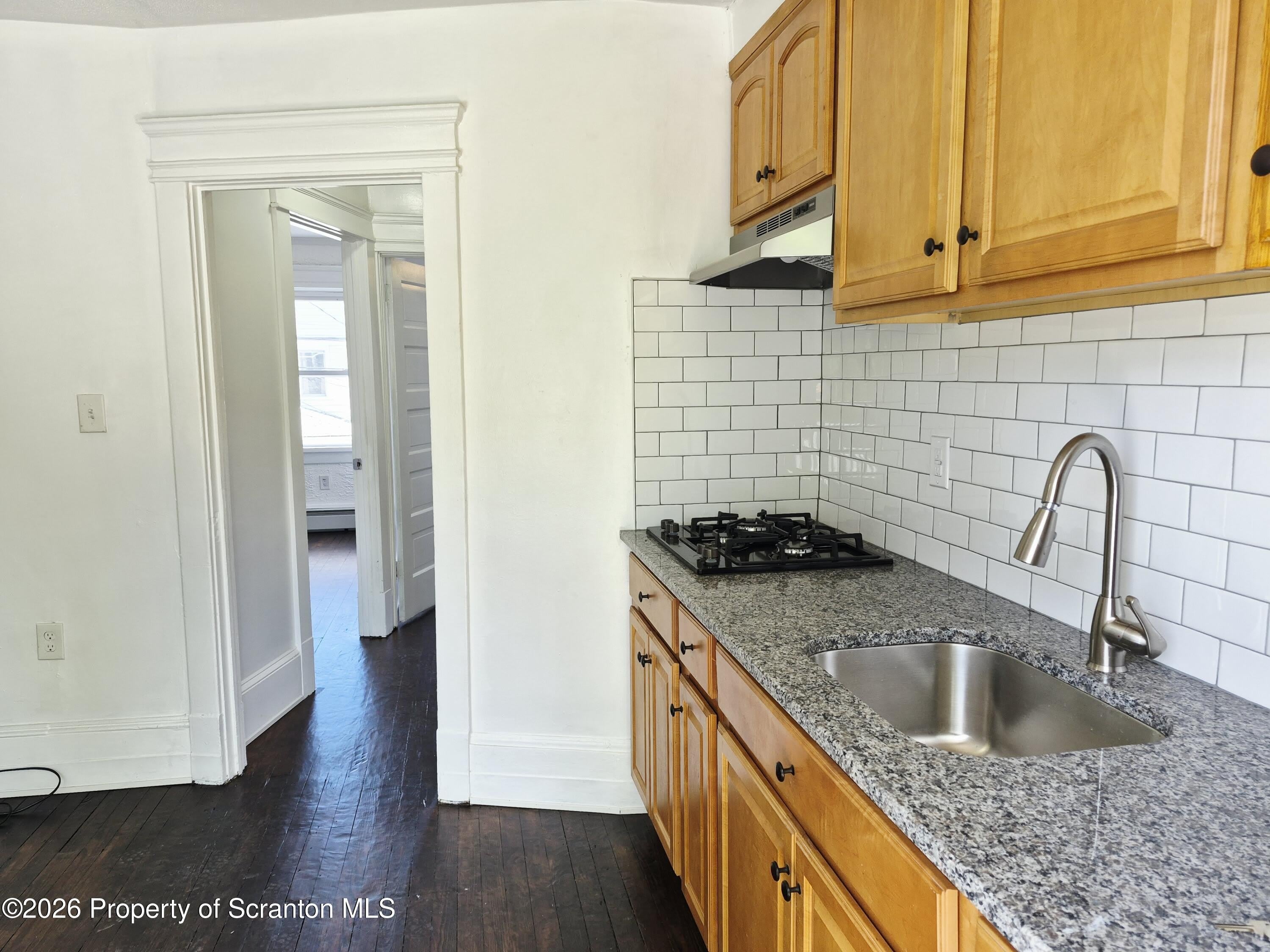 215 Taft Street – photo 2