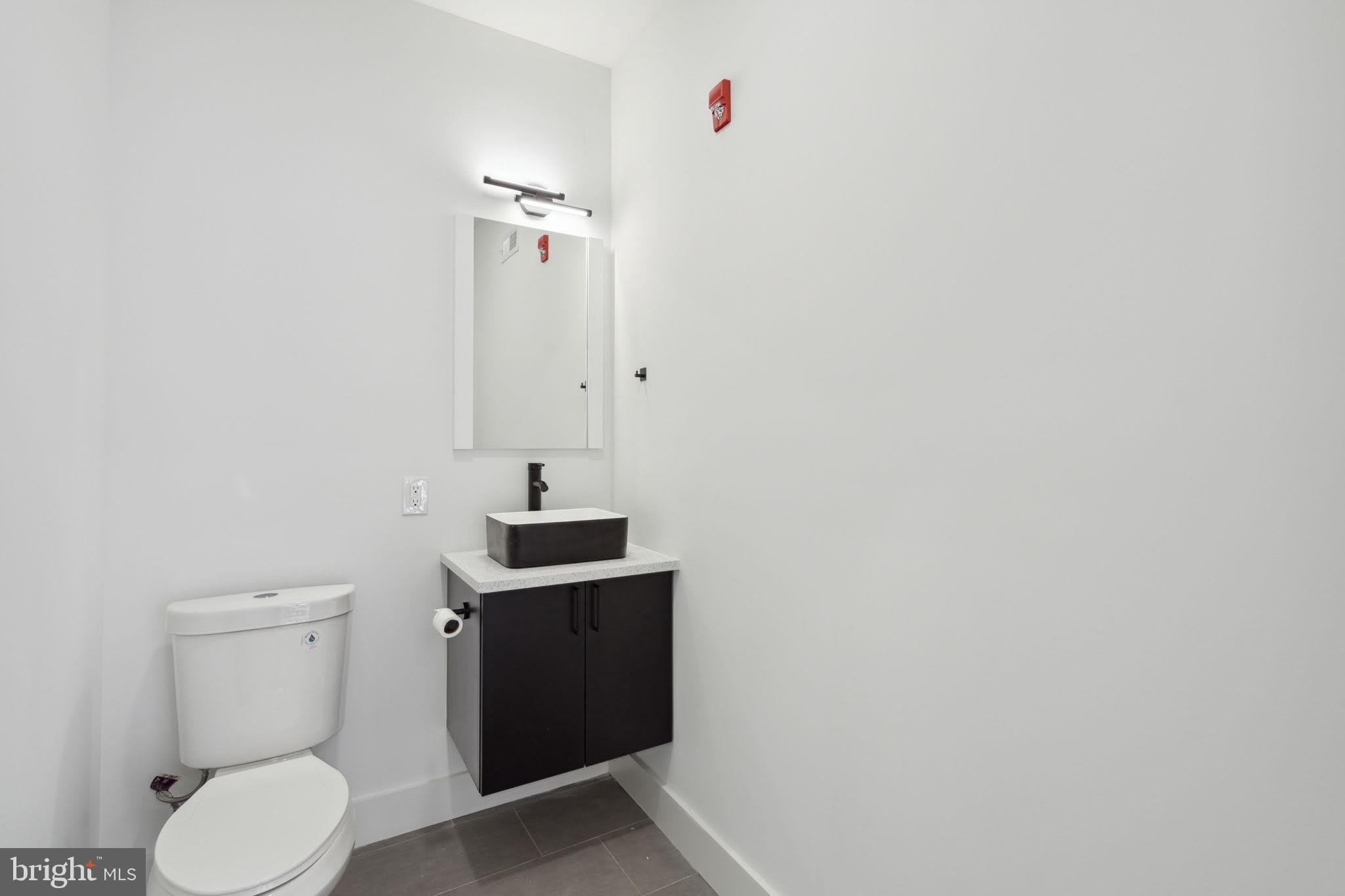 528 W BERKS Street – photo 5